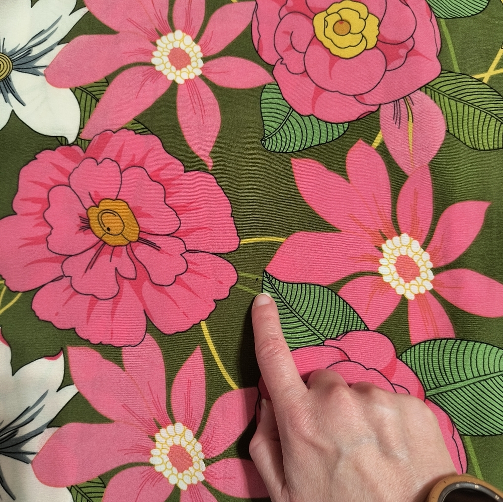 GIGIO Floral  MOD Long-Sleeve A-Line Dress in Olive & Pink. Total Of 3 Dresses - Picture 10 of 14